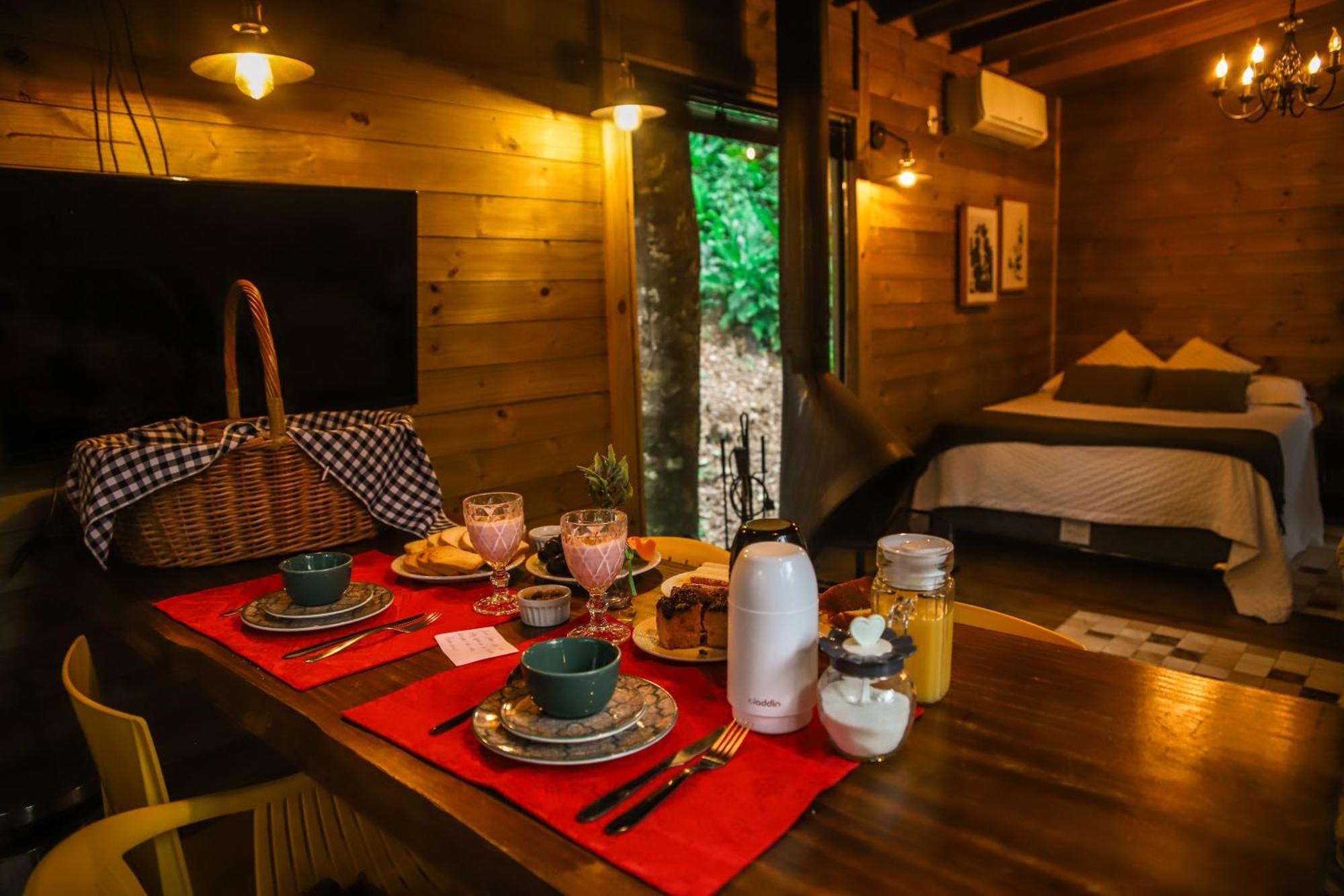 Chale Da Arvore, Vivenda Serra Velha, De Montanha Chalet *